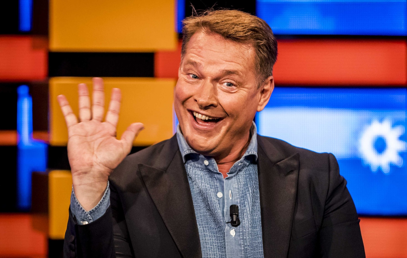presentator-albert-verlinde-tijdens-de-allerlaatste-keer-als-presentator-van-rtl-boulevard
