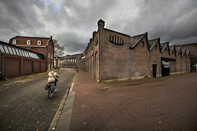 Lezing in Weverijmuseum in Geldrop belicht bijzondere weeftechniek uit 1938