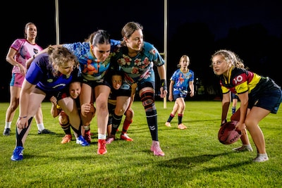 Rugby bij The Vets geeft vertrouwen: meiden en vrouwen vinden hier samen hun plek