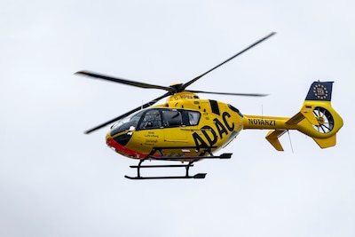 Tientallen gewonden bij botsing met touringcar vol