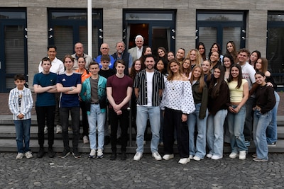 Van paalsport tot motorcross: Best eert 13 kampioenen met wereldtitels, nationale records en gouden 