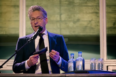 Dijsselbloem: mogelijk geen ruimte meer voor nieuwe bedrijven in Eindhoven