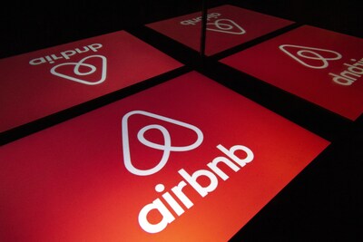 Airbnb betaalt Britse student 4900 euro terug na valse schadeclaim met gemanipuleerde foto’s