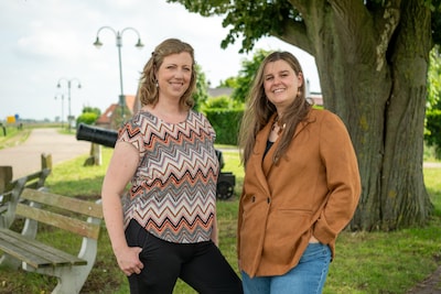 Noesjka en Laura zijn therapeuten met een tic: ‘Wij begrijpe