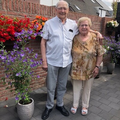 Bij Piet komt de fanfare op de eerste plaats en dat weet Mien, die hij leerde kennen tussen de asper