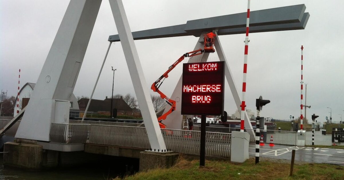 Macharense brug mogelijk woensdag van storingen verlost