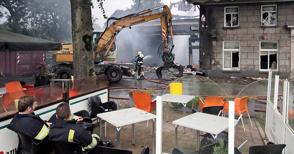 Onderzoek brand Ravenstein leidt naar FC Schadewijk in Oss: 'Clubleden wisten van brandstichting'