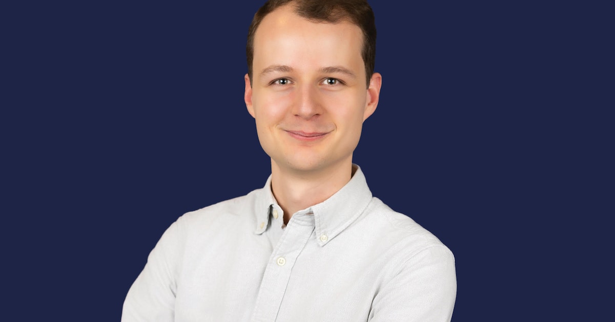 BVNL-lijsttrekker Jordy Versteeg wil dat gemeente op andere manier gaat werken: ‘Dossiers slepen jar