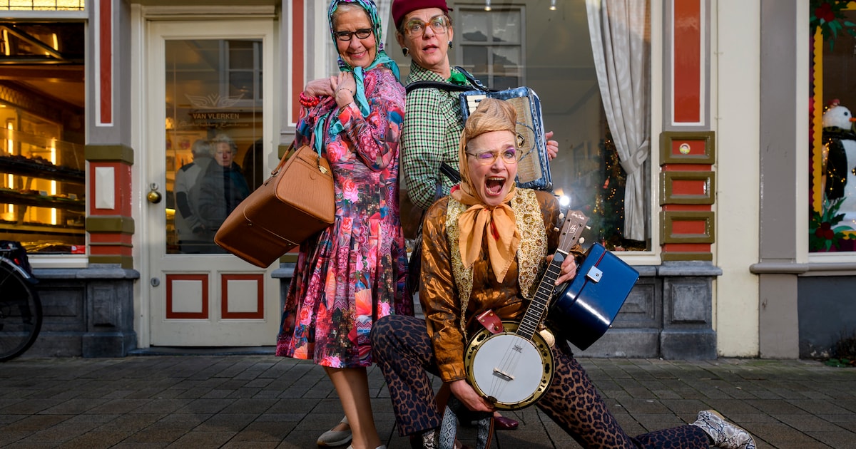 Zwoelie Troelies starten Reanimatie Toer, want Agaatha miste Corrie en ...