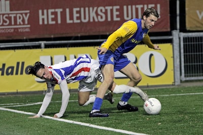 UDI’19 doet wat het moet doen en pakt de volle buit bij hekkensluiter SV Meerssen: ‘Hadden moeten uitlopen’