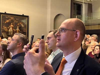 Eerste tussenstand: SGP aan kop en BVNL groeit explosief