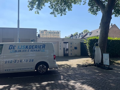 Werkdagen van 06.00 uur tot middennacht in ijsblokjeszaak in Eindhoven