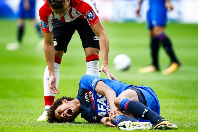 AZ-speler Calvin Stengs.