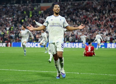 LIVE Europa League | Aston Villa slaat in slotfase tweede helft twee keer toe: prachtige goals van Tielemans en Buendia