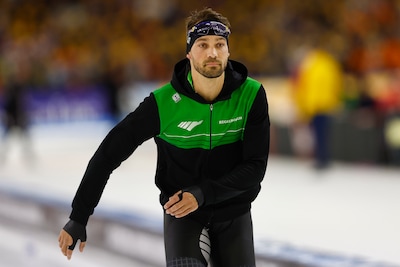 https://images.bd.nl/MTA5M2JkYTViYTI2N2YzZDljMGEvZGlvLzI2ODEyMDk4NS9maXQtd2lkdGgvNDAw/heerenveen-29-12-2025-thialf-ice-stadium-season-2025-2026-olympic-qualification-tournament-speedskating-29-12-2026-picture-shows-1000m-men-kjeld-nuis