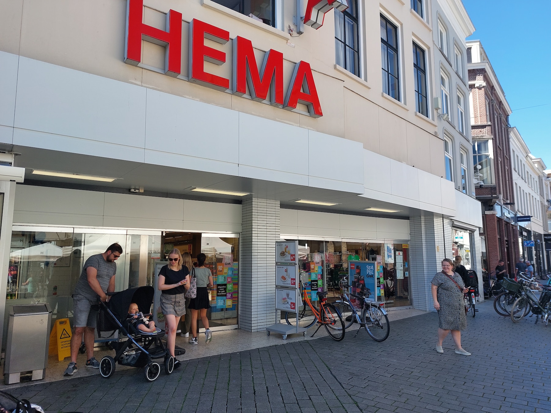 Dakloze arbeidsmigrant pleegde winkeldiefstal: ‘Ik stonk en wilde fris zijn voor het solliciteren’ 