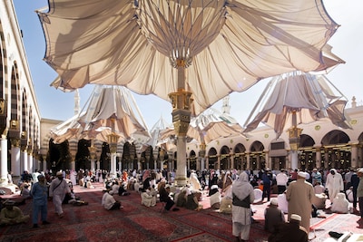 Van Bauhaus naar Mekka: tentoonstelling onthult hoe architect stempel drukte op de islamitische were