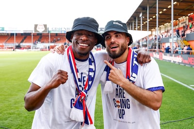 Krankzinnige emotionele weken voor Willem II’er Mounir El Allouchi: ‘Dit is een lichtpuntje in een zwarte periode’