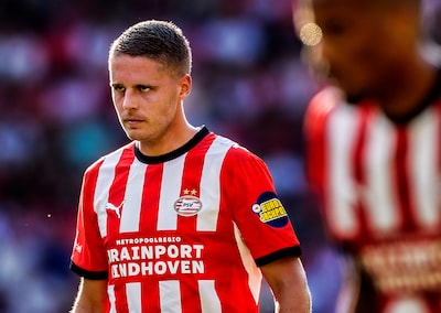 Veerman en PSV wijzen schikking van de KNVB-aanklager af: avondje bij de tuchtcommissie in Zeist in 