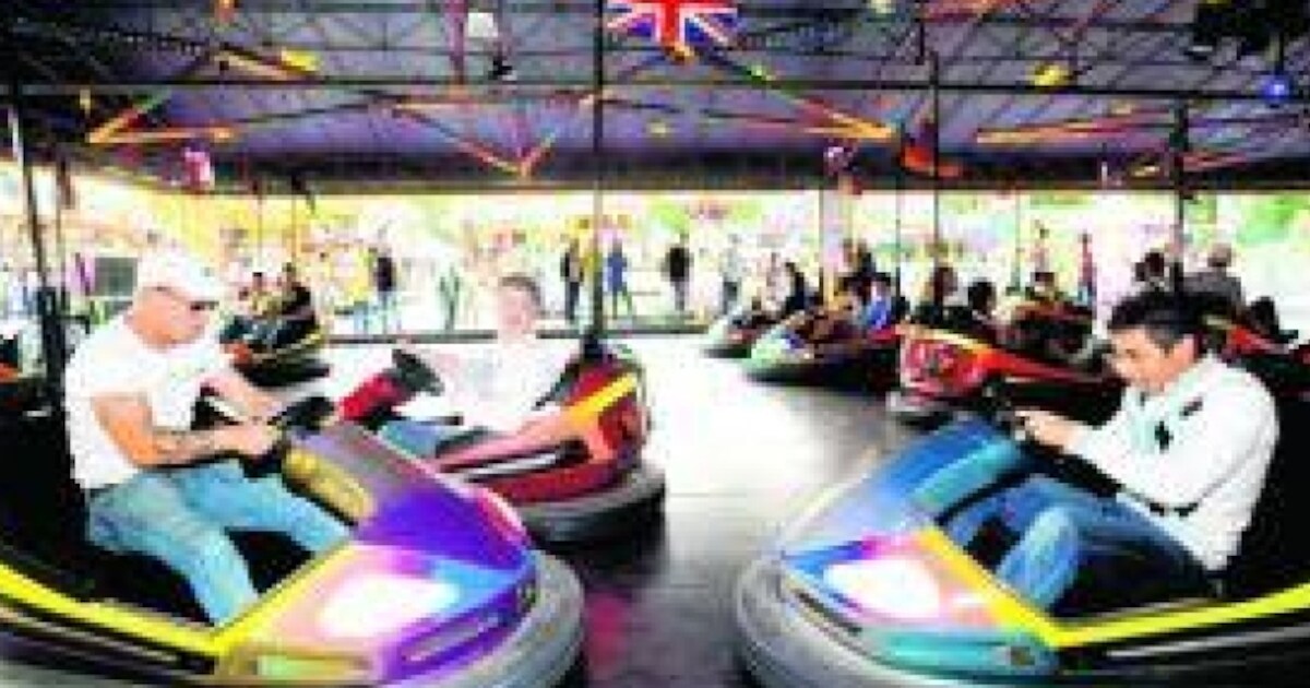 Vandalen proberen botsauto te stelen in Hooge Mierde