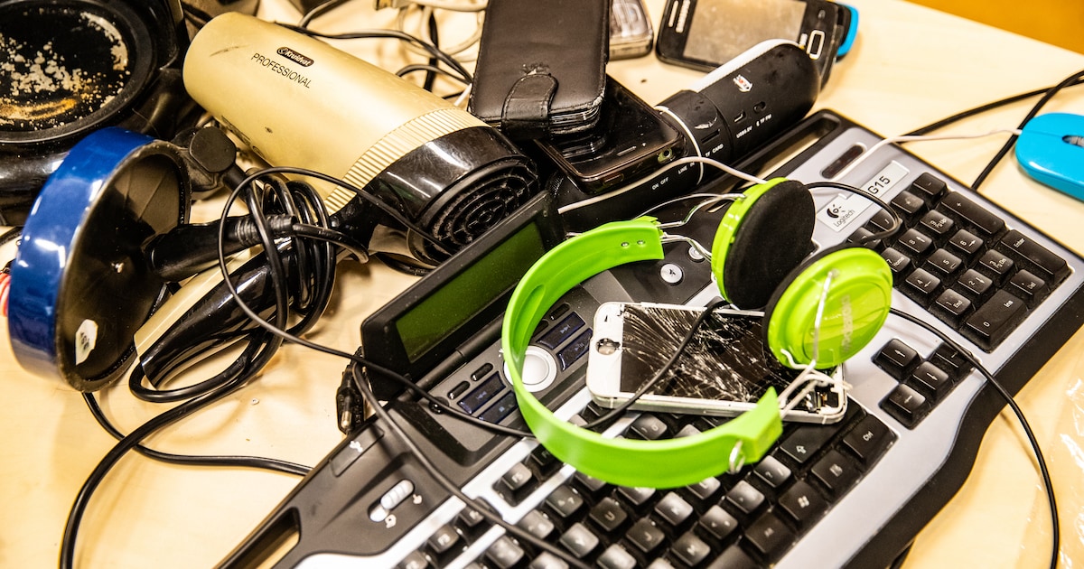 E-waste Race Oss start maandag 11 mei: tien basisscholen zamelen elektronisch afval in