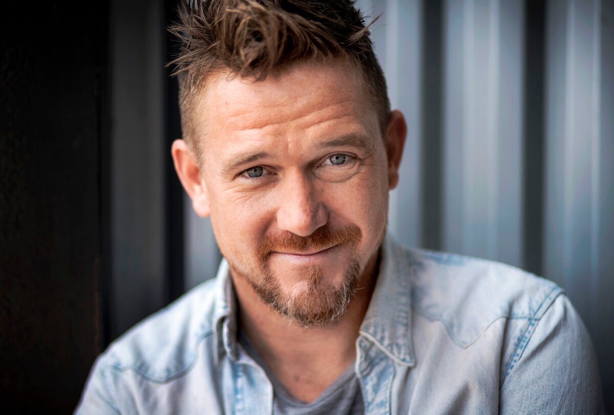 John de Mol en zoon Johnny misbruikt bij bitcoinoplichting | Show | BD.nl