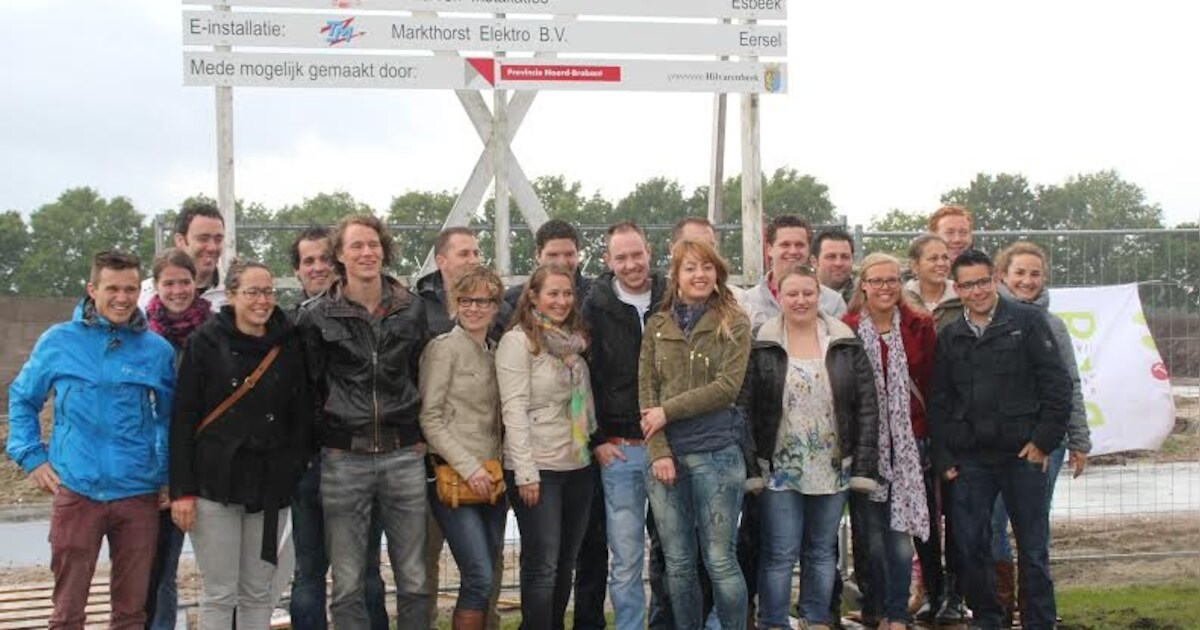 Leeuwerik 3 in Esbeek van start