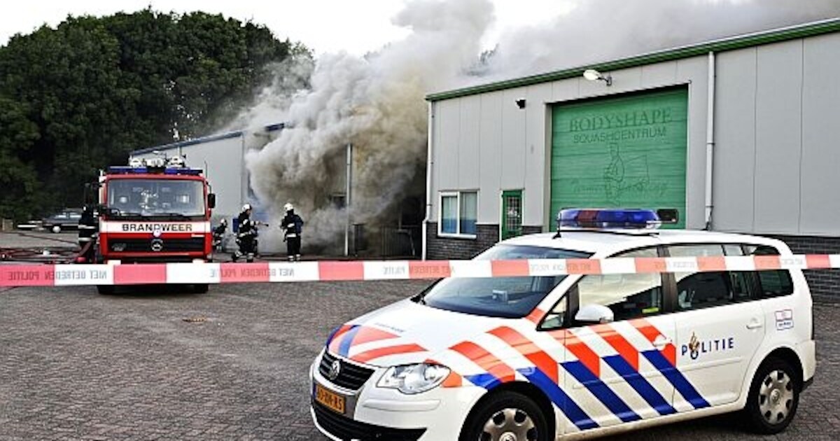 Bedrijfspand in Heesbeen uitgebrand