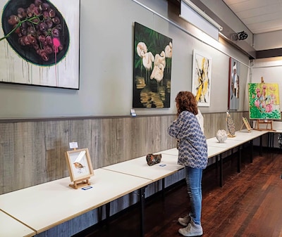 Expositie leden Kunstuitleen Veldhoven