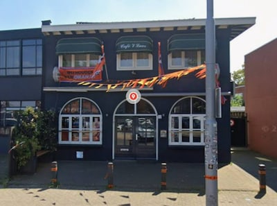 Café ’t Laar hoort vlak voor duel tegen Jong AZ dat het open mag op wedstrijddagen van Willem II