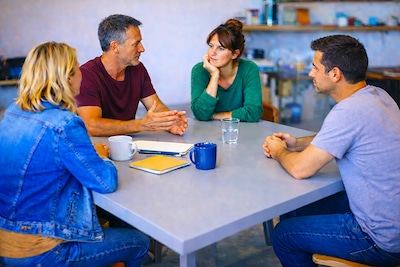 Huisartsen gaan wachtlijsten geestelijke gezondheidszorg te lijf: 4000 gesprekken op de planning