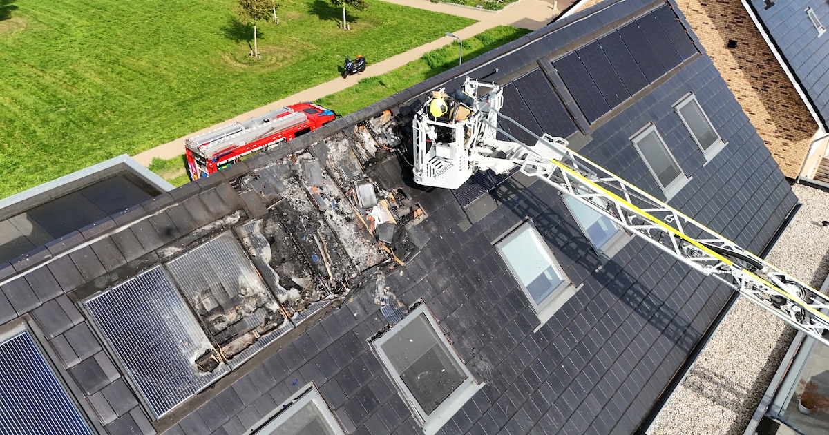 Brand in zonnepanelen op twee huizen in Rosmalen, straat eerder al getroffen