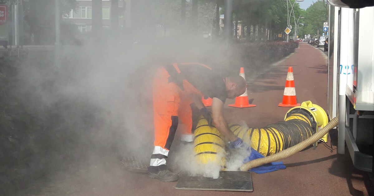 Rookproef brengt gaten in riool Schadewijk Oss aan het licht: 'Hier ...