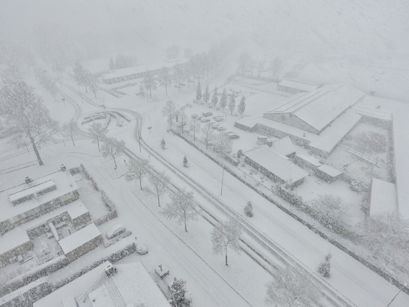 Een wit landschap in Tilburg, gemaakt met een drone.