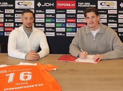 Doelman Devin Remie blijft langer bij TOP Oss: ‘Laten zien dat hij er staat wanneer nodig’