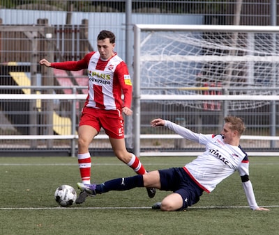 SV De Braak wint belangrijk duel in strijd om periodetitel: ‘We hebben de hele wedstrijd de controle