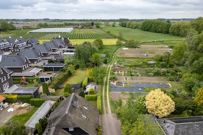 Nieuwe buren nog niet eens gebouwd, maar discussie laait al op: ‘Dan wil ik nú een verbod op houtkachels’
