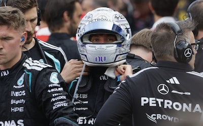 Kimi Antonelli bezwijkt niet onder druk in krankzinnige GP v