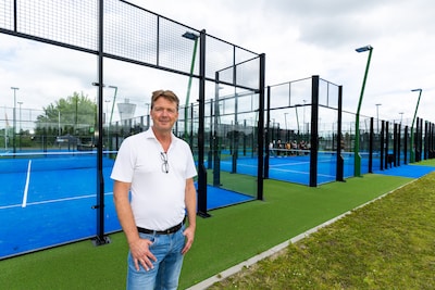 ‘Sleep je vader mee’: padeltop strijkt zondag neer in Zaltbommel en dat belooft spektakel op de baan
