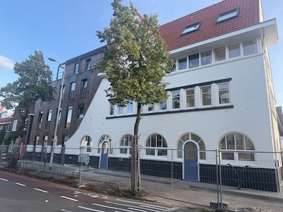 Kort geding dient donderdag maar Zuidwester wordt woensdag al feestelijk geopend: ‘Anders blijf je a