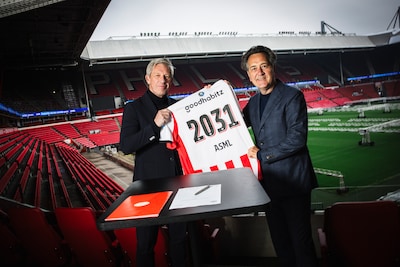 PSV en ASML sluiten nieuw en langdurig verbond: Brainport nog jarenlang op het PSV-shirt