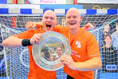 Osse handbalbroers rekenen af met ‘vloek’ en zijn 