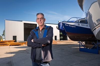 Nieuwe loods voor jachthaven in Kerkdriel: ‘We kunnen nu zelfs schepen van 40 ton aan’