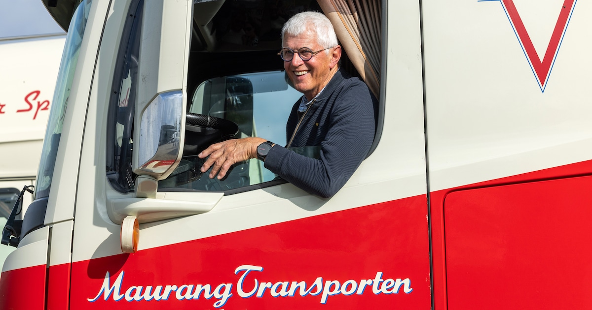 Deze 71-jarige vrachtwagenchauffeur heeft vijftig dienstjaren op zak en denkt nog lang niet aan stop