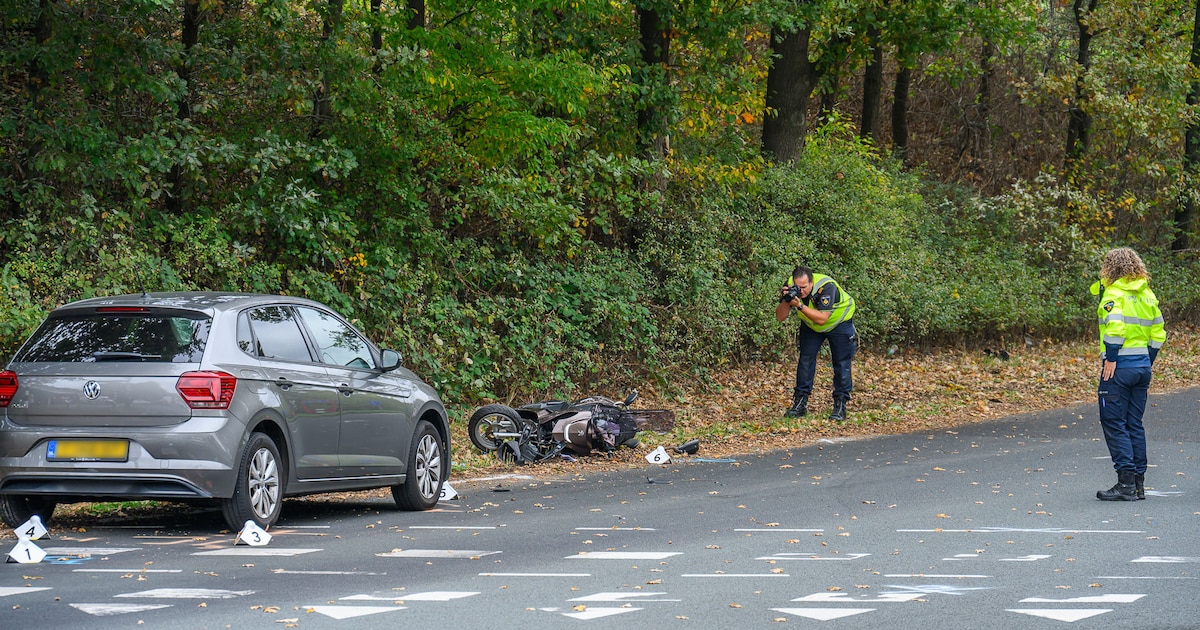 Scooterrijder overleden nadat hij zwaargewond raakte bij ongeluk.