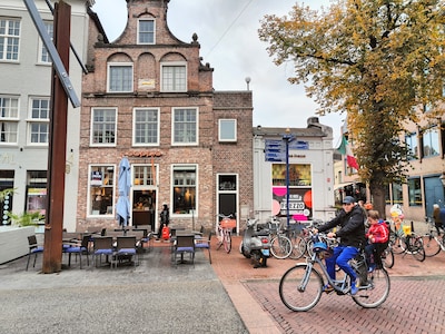 Zes koffiezaken in 100 meter, concurrentie in Bossche 'koffiestraat' wordt deze winkel fataal
