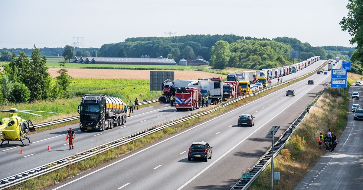 Dodelijk slachtoffer en meerdere gewonden bij zwaar ongeval op A17 bij Moerdijk