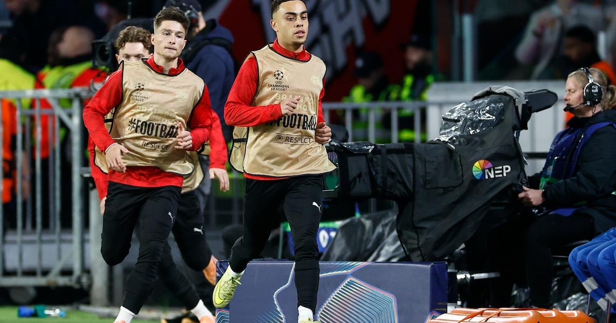Debacle voor Dest door file is na invalbeurt snel voorbij: Bosz hamert op meer scherpte