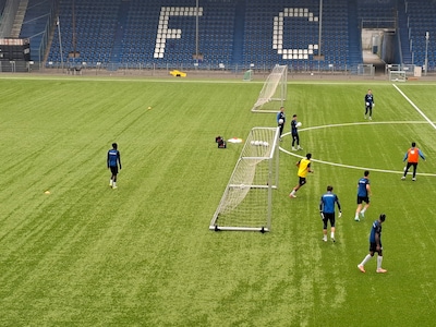 Monzialo is niet alleen teleurgesteld na mislopen transfer FC Den Bosch, maar ook boos: ‘Ik laat sne