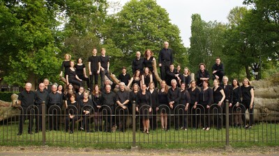 Muzikale magie met harmonie en zanggroep in Reusel